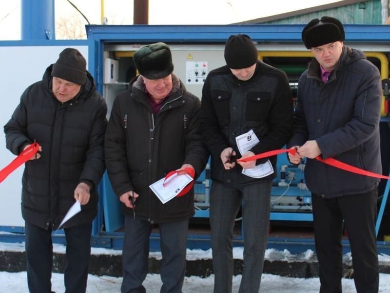 Две модульные газовые котельные отапливают теперь здания клуба и школы в селе Песчанотаволжанском.