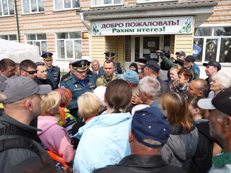 О визите министра МЧС Александра Куренкова в Юлдус.