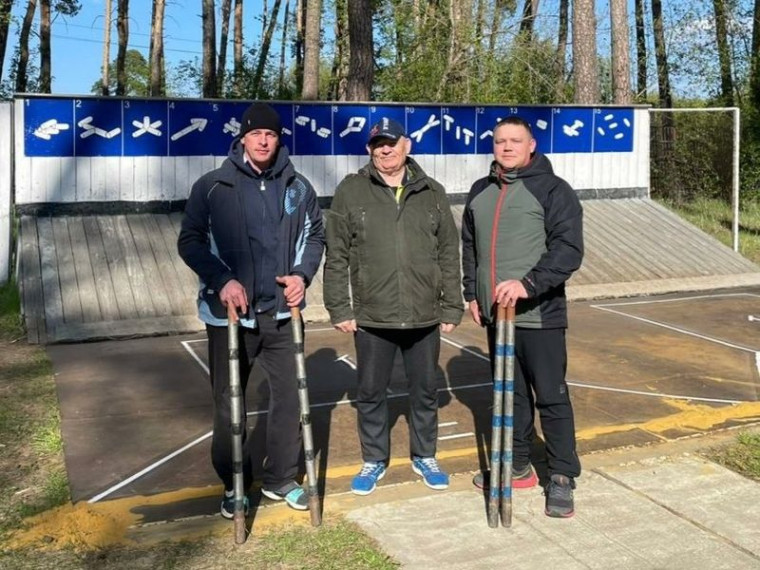 На соревнованиях по городошному спорту в Куртамыше наша команда вышла в финал. На соревнованиях по городошному спорту в Куртамыше наша команда вышла в финал.